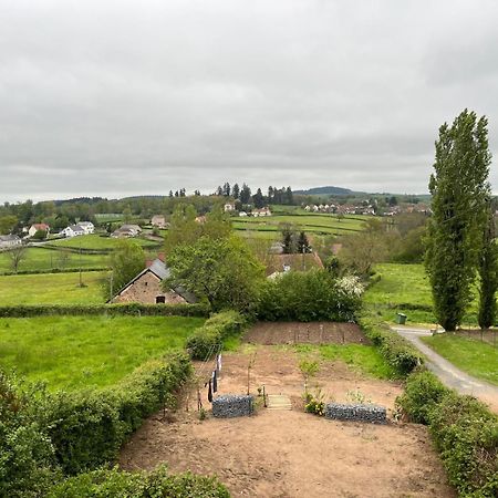 Domaine Du Pavillon Gite 15 Personnes Issy-l'Eveque Екстериор снимка